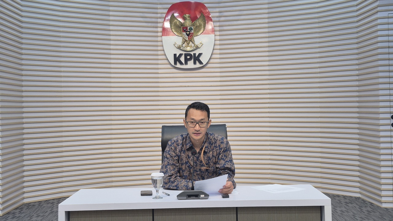 KPK Sita Dokumen dan Rp300 Juta dari Penggeledahan Kantor Agen TKA dan Rumah PNS